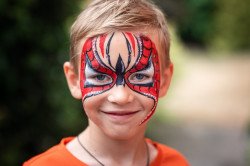 Face Painting & Balloon Combination Artist