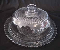 Glass Cake Holder